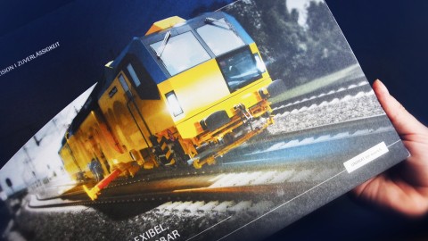 High-end brochures for high-end machines